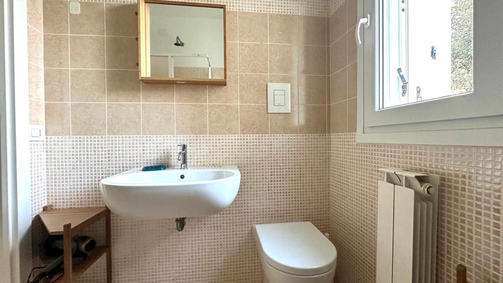 N185 - Numana, Meraviglioso Trilocale Con Terrazzo E Piscina المظهر الخارجي الصورة